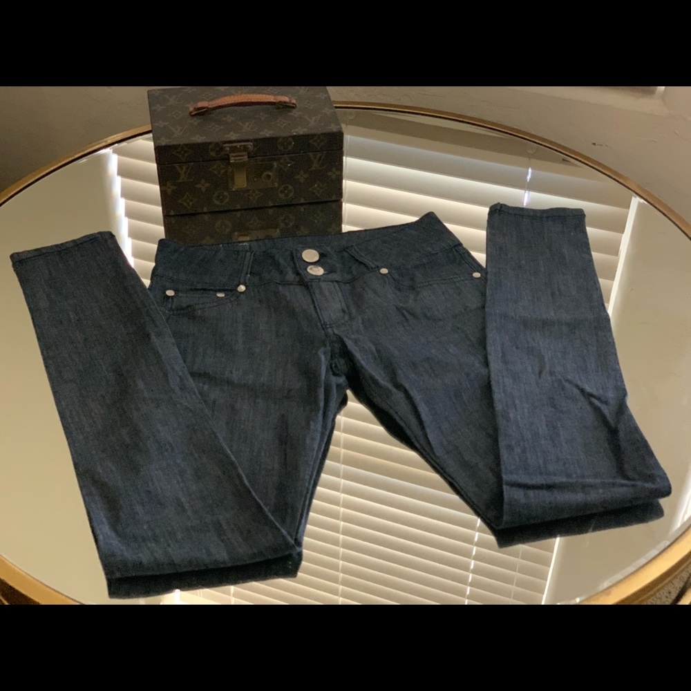 Skinny denim -junior’s